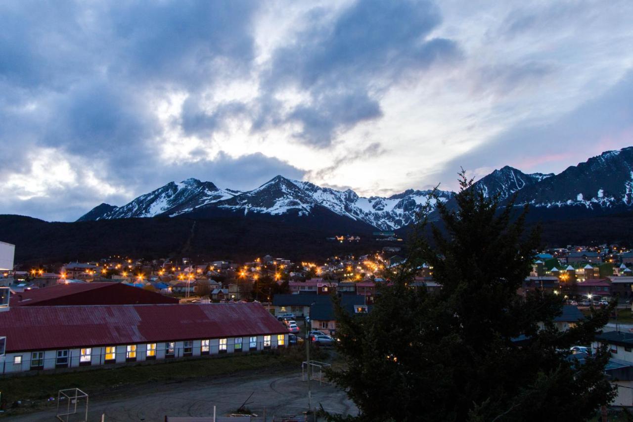 Marinas Tower Apartment Ushuaia Exterior photo